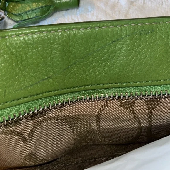 Coach Spring Green Leather Satchel Bag - Picture 12 of 13